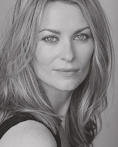 Kat Stewart